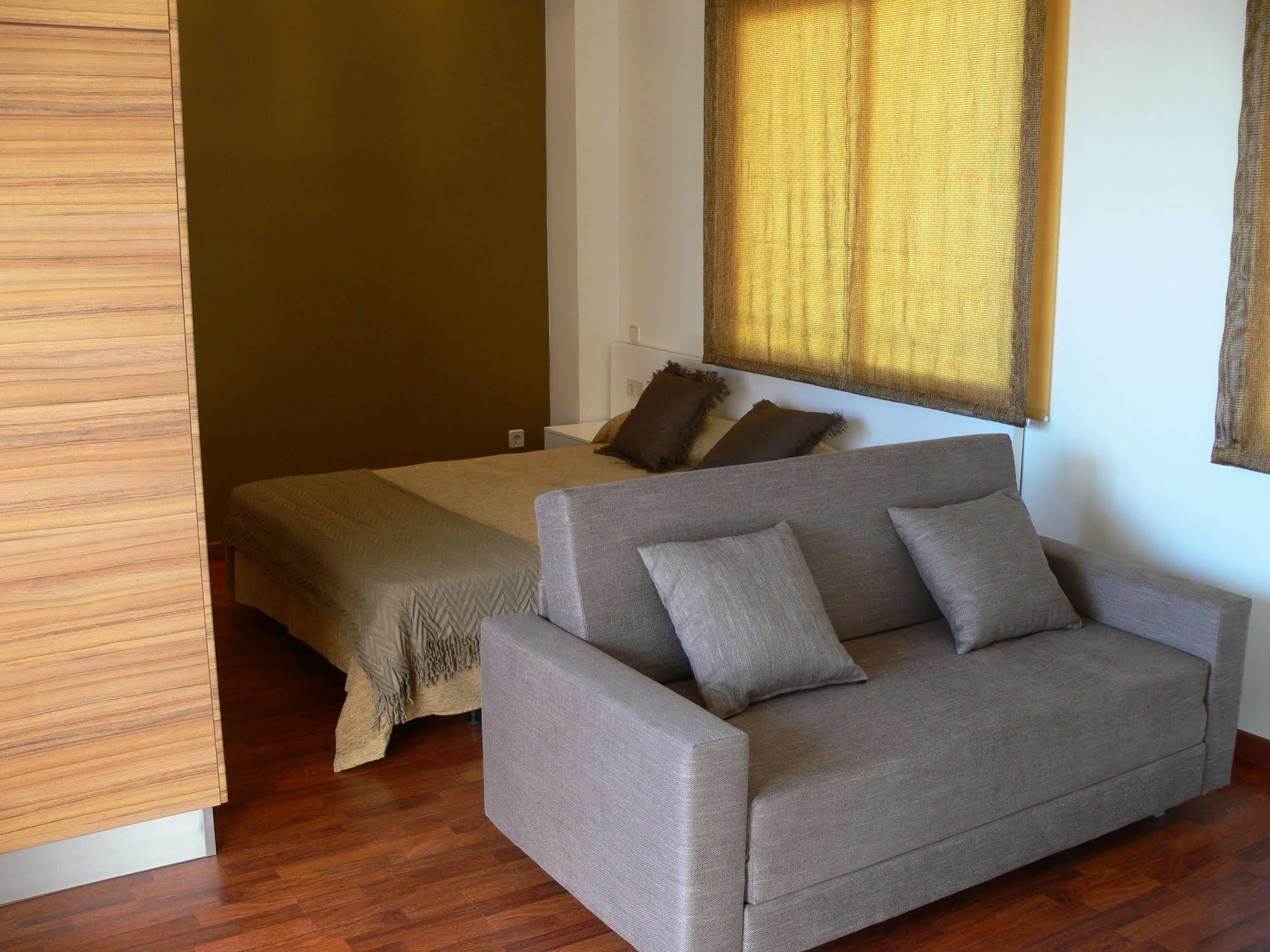 Sky Touristic Attic Apartment Valencia Exterior photo