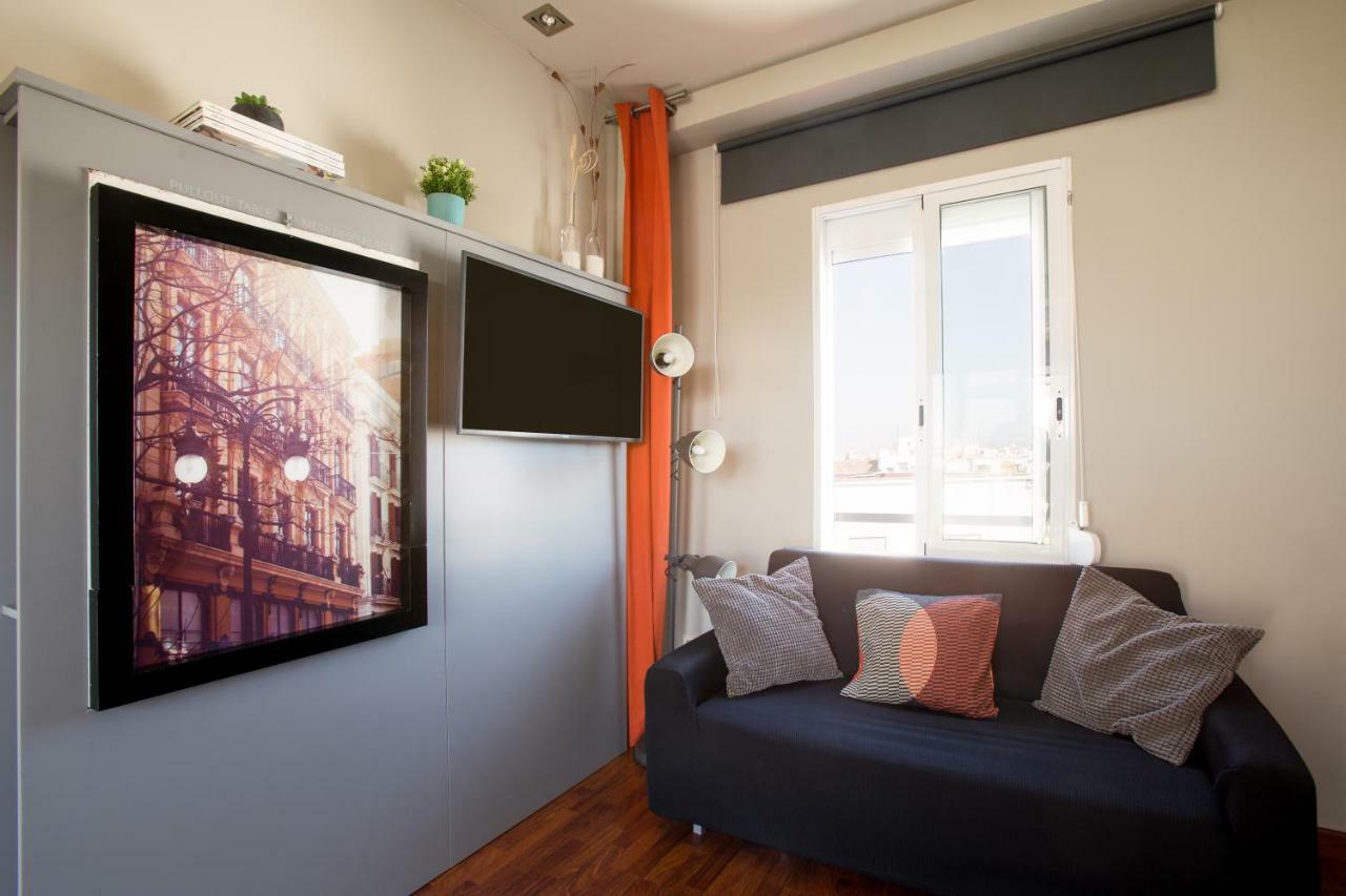 Sky Touristic Attic Apartment Valencia Exterior photo
