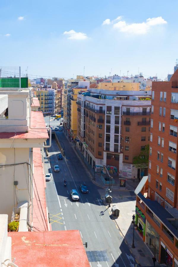 Sky Touristic Attic Apartment Valencia Exterior photo
