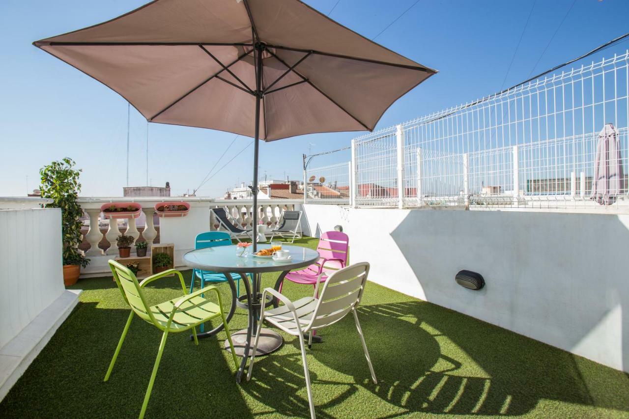 Sky Touristic Attic Apartment Valencia Exterior photo