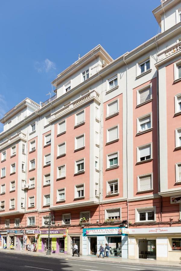 Sky Touristic Attic Apartment Valencia Exterior photo
